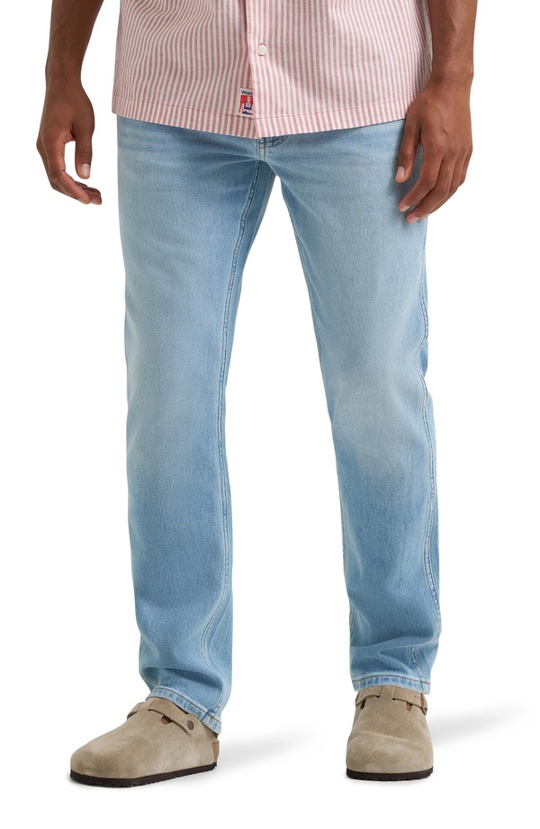 ラングラー メンズ ボトムス デニムパンツ スリムフィット ジーンズ Wrangler Slim Fit Jeans Firelight｜ReVida 店