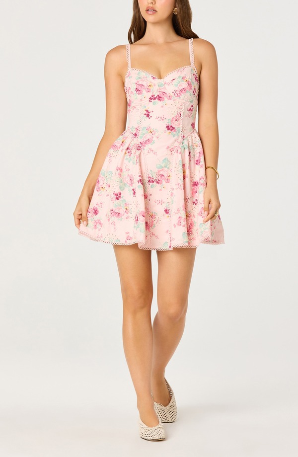 アストール レディース トップス 衣装 御花柄 ミニ 御花 ASTR the Label Birdie Floral Eyelet Scallop Triminidress Pink Floral サクラ色
