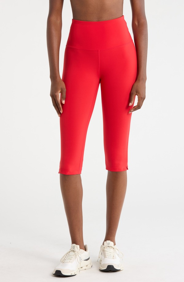 エムピージー レディース ボトムス レギンス 旗がしら MPG Sculpt Capri Leggings Goji Berry