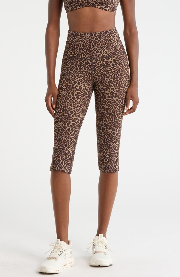 エムピージー レディース ボトムス レギンス 旗がしら MPG Sculpt Capri Leggings New Leopard 毛の荒物