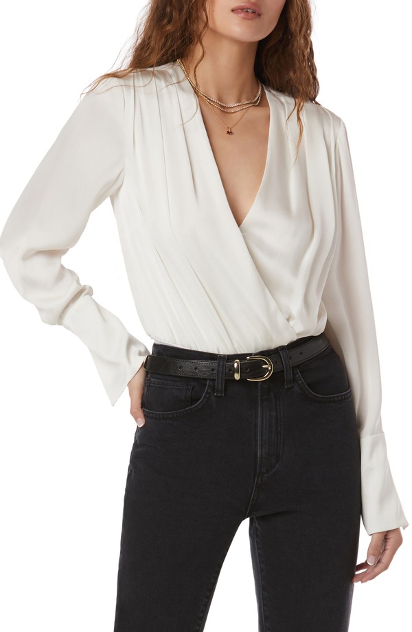 フェイバリット ドーター レディース トップス プルオーバー 繻子 上半身背広 Favorite Daughter Surplice Long Sleeve Satin Bodysuit Ivory 象牙色
