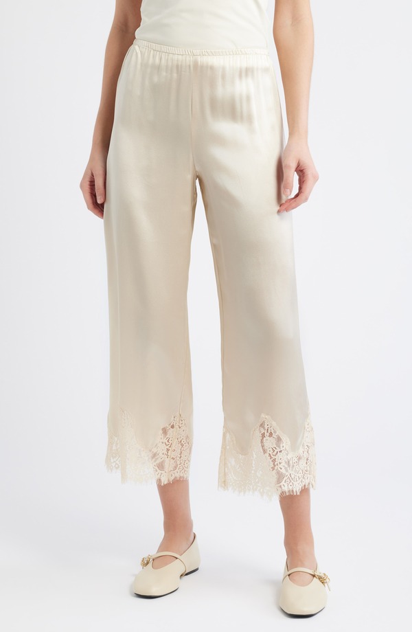 リフォーメーション レディース ボトムス レギンス シルク レース Reformation Carolina Silk Lace Hem Pant Almond