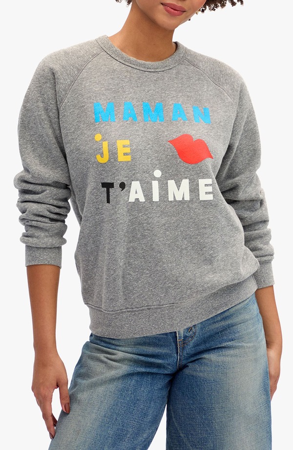 クレアブイ レディース アウター パーカー・スウェット プルオーバー 綿織物 フリース グラフィック Clare V. x Every Mother Counts Cotton Fleece Graphic Sweatshirt Grey Maman Je T\u0027aime 薄墨色