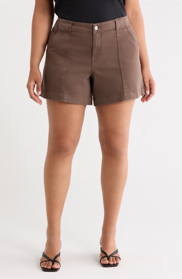 カットフロムザクロス レディース ボトムス デニムパンツ ハイウエスト ショートパンツ KUT from the Kloth Jane High Waist Denim Utility Shorts Chocolate チョコレート｜ReVida 店