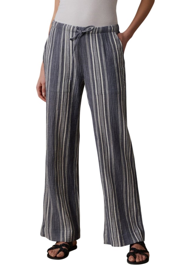 ファレティ レディース ボトムス レギンス ワイドレッグ ズボン下 綿織物 Faherty Dune Organicotton Wide Leg Pantsea Breeze Stripe 縞模様