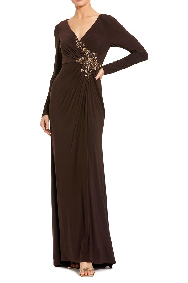 マックダガル レディース トップス ワンピース Mac Duggal Faux Wrap Long Sleeve Appliqu Detail Gown Chocolate チョコレート｜ReVida 店