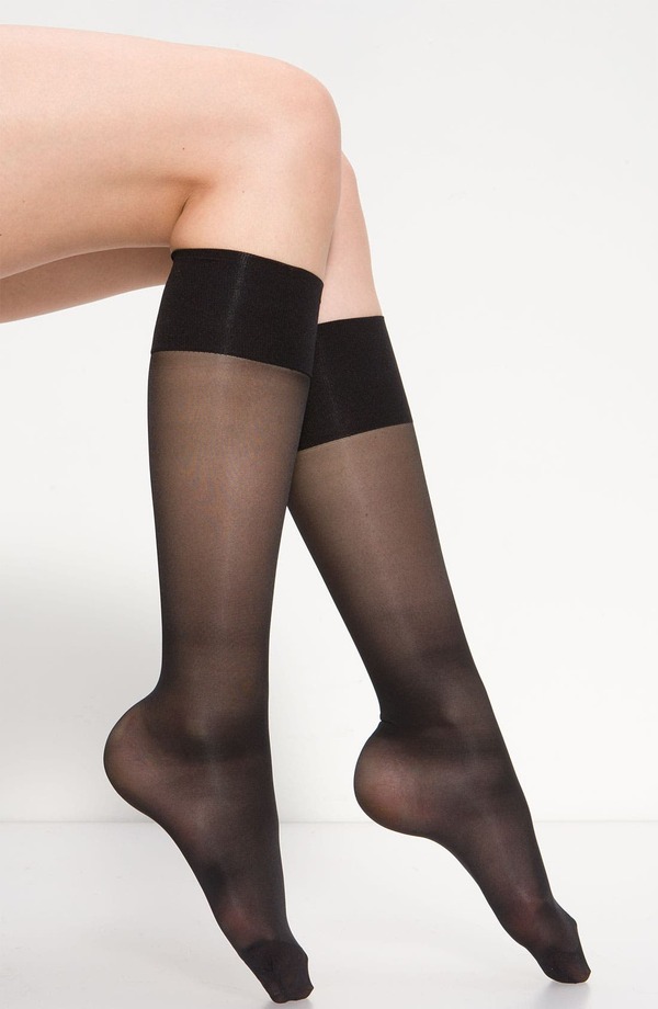 オロブル レディース アンダー御召しもの ソックス シアー Oroblu Mi-Bas Repos 70 Sheer Support Knee Highs Black 黒いこと