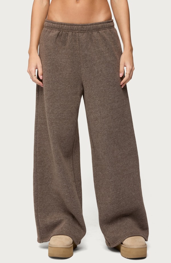 アディクテッド レディース ボトムス 心地好いズボン下 ワイドレッグ スウェットパンツ EDIKTED Laulie Wide Leg Sweatpants Brown 赤銅色