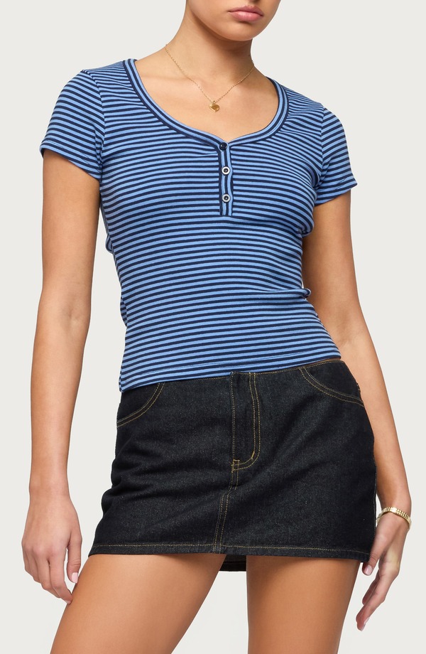 アディクテッド レディース トップス プルオーバー EDIKTED Kady Stripe Short Sleeve Henley Top Blue-And-Navy 米国海軍