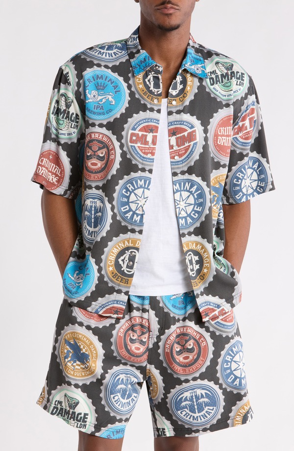 クリミナルダメージ メンズ トップス プルオーバー 旗がしら CRIMINAL DAMAGE Bottle Cap Button Front Shirt Black Multi 黒いこと