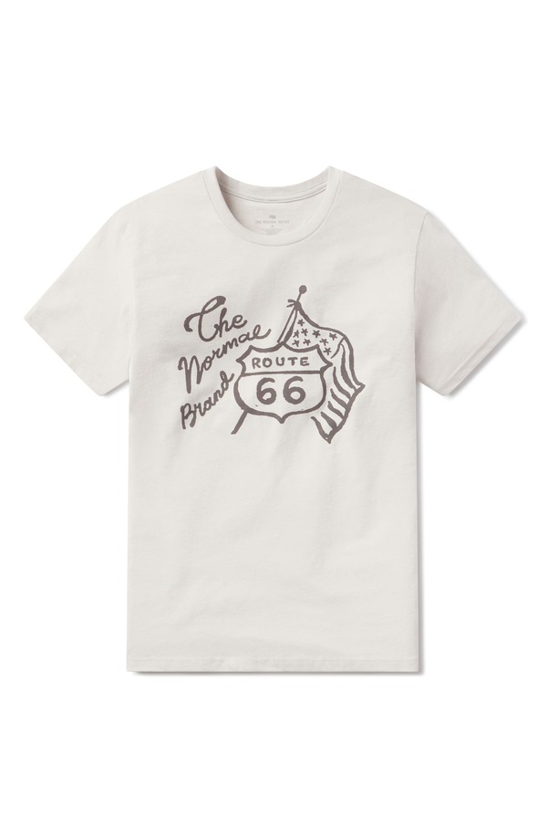 並大抵ブランド名 メンズ トップス ティーシャツ グラフィック The Normal Brand Route 66 Graphic T-Shirt Sand 砂子