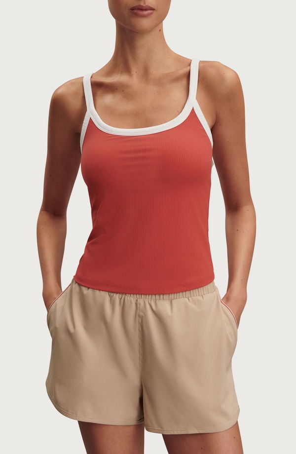 バーレイ レディース トップス 貯蔵タンクいの一番 Varley Theon Scoop Neck Performance Tank Baked Apple