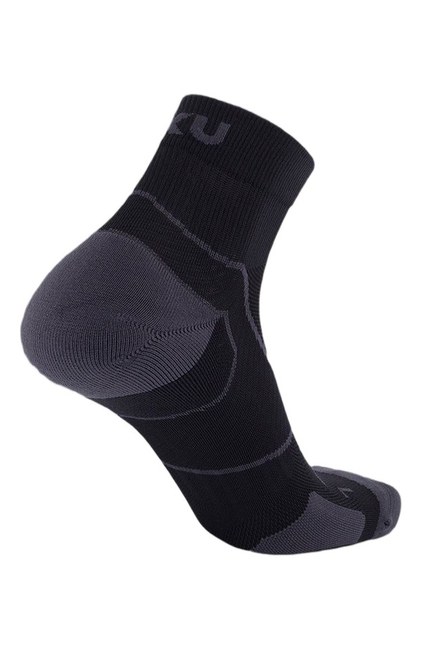 2XU レディース アンダーお召しもの ソックス 2XU Vectr Cushion 1/4 Crew Socks Black/Titanium 黒いこと