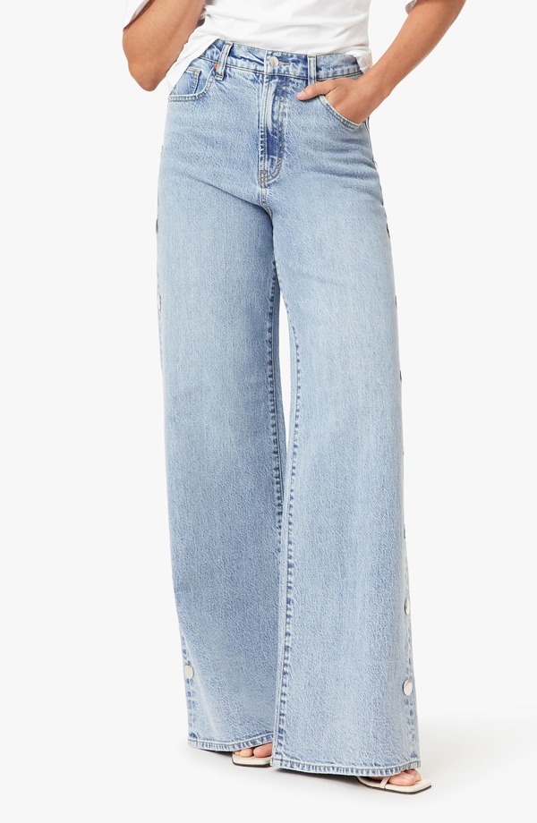 ハビチュアル レディース ボトムス ジーンズズボン下 ワイドレッグ デニム Habitual Gemma Studded Wide Leg Jeans Aire