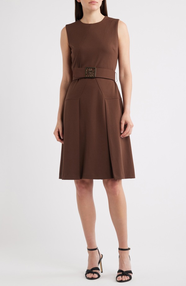 アンクライン レディース トップス ワンピース Anne Klein Belted Panel Jewel Neck Dress Molasses｜ReVida 店 26,520円