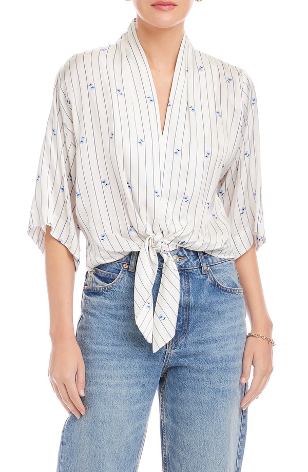 フィフティーントゥエンティ レディース トップス プルオーバー 御花柄 御花 FIFTEEN TWENTY Bernice Floral Stripe Tie-Frontop Cream/ Blue 皮膚軟化剤
