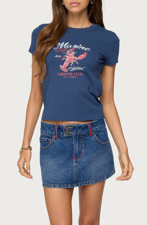 アディクテッド レディース トップス プルオーバー グラフィック EDIKTED Lobster Club Graphic T-Shirt Blue 青色