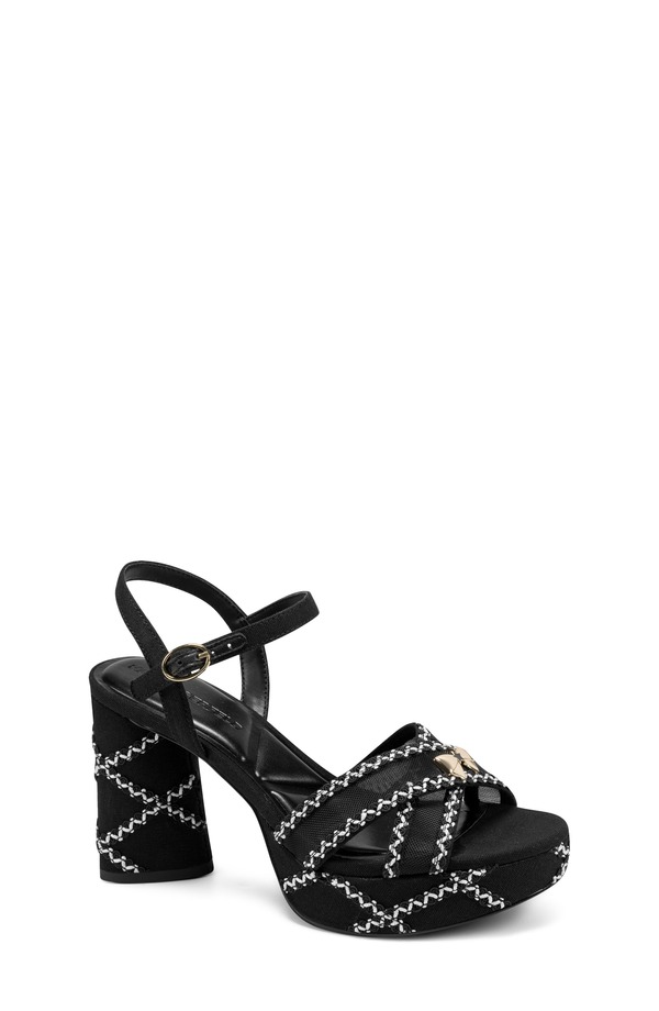 長い巻き毛 ラガーフェルド レディース シューズ パンプス プラットホーム サンダル KARLAGERFELD PARIS Hickory Stitch Platform Sandal Black 黒いこと