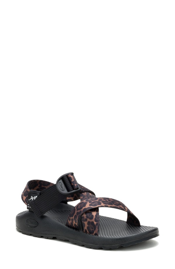 白墨 レディース シューズ サンダル Chaco Mega Z Classic Sandal Brown Leopard Print 赤銅色