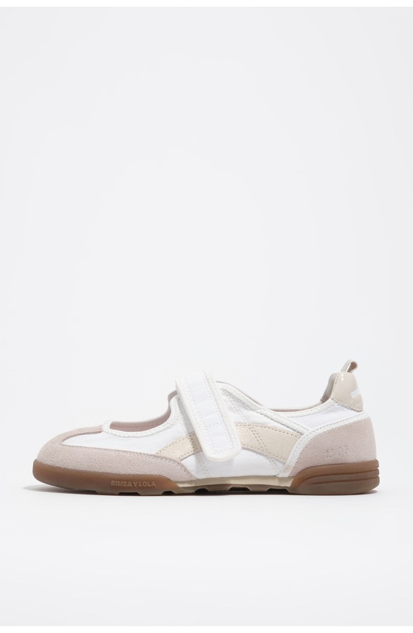 ビンバイローラ レディース シューズ スニーカー Bimba y Lola 13 07 Sporty Ballerina Off White 象牙色