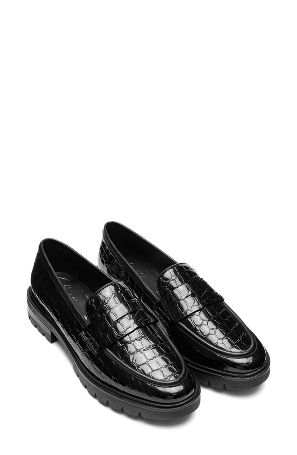 アラ レディース シューズ オックスフォード 置き目毛皮 ara Crescent Lug Penny Loafer Black 黒いこと