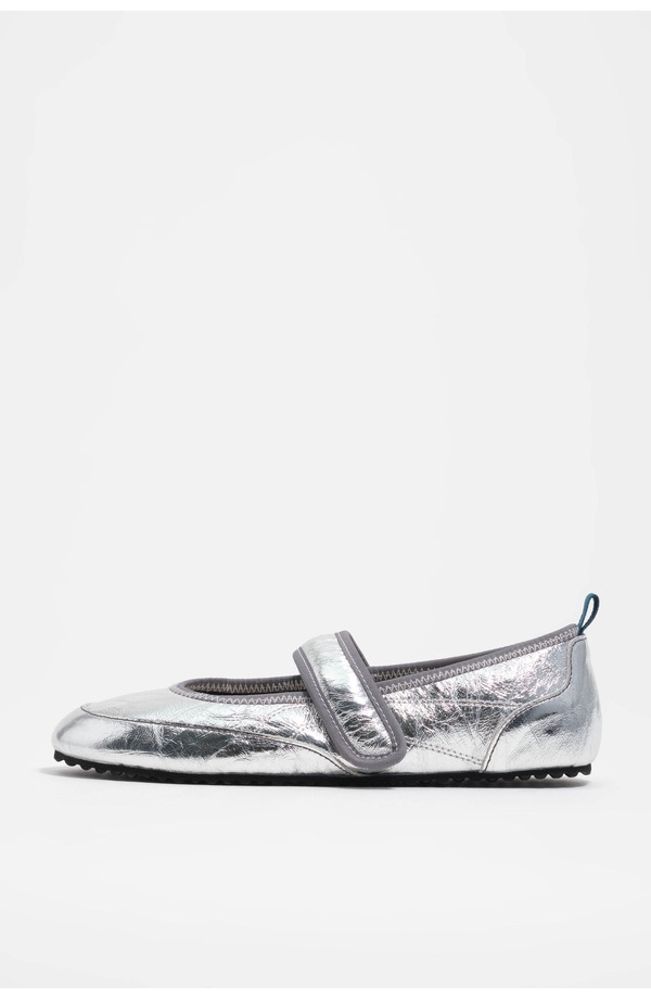 ビンバイローラ レディース シューズ スニーカー Bimba y Lola Silver しろがね色