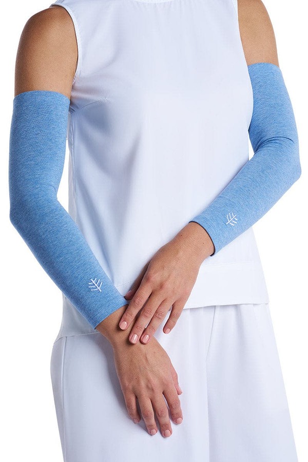 クーリバー レディース アクセサリー 手袋 Coolibar Women'sun Arm Sleeves UPF 50+ Sun Protectionavagio Light Blue Heather ヘザー｜ReVida 店