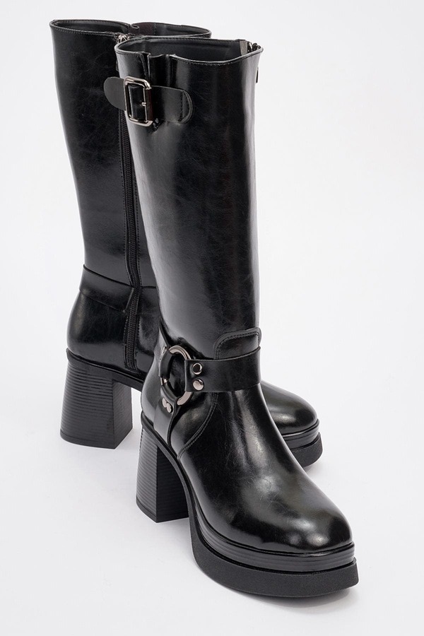プロローグシューズ レディース ブーツ・レインブーツ ヒール Prologue Shoes Rock Buckle Zip Block Heel Boot Black Faux Leather ブラック|ReVida 店