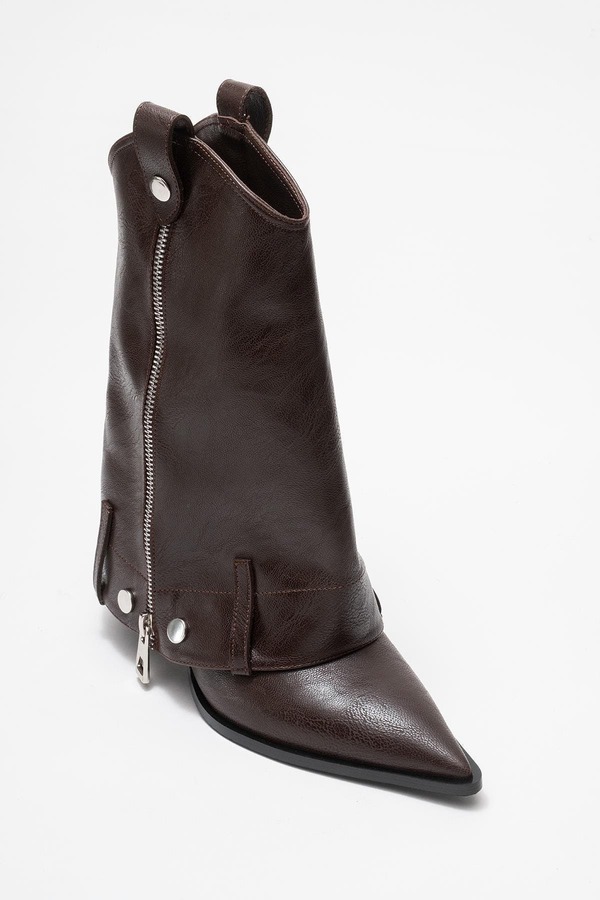 プロローグシューズ レディース ブーツ・レインブーツ ヒール Prologue Shoes Lola Zipointed Toe Heel Boot Brown Faux Leather ブラウン｜ReVida 店 34,970円