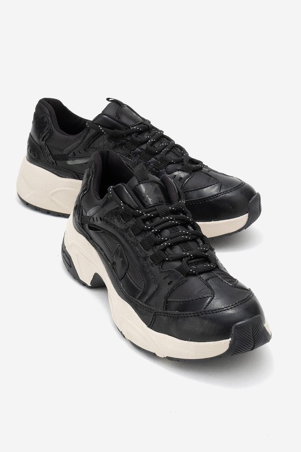 プロローグシューズ レディースニーカー プリント メッシュ Prologue Shoes Bambi Printed Mesh Sneakers Oxford Faux Leather｜ReVida 店