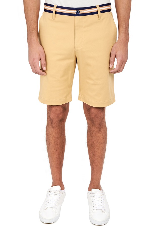 コンストラクト メンズ ボトムス ハーフパンツ・ショーツ スリムフィット ショートパンツ コットン CONSTRUCT Slim Fit Solid Cotton Stretch Shorts Tan タン|ReVida 店
