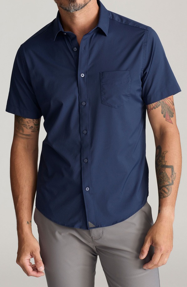 アンタックイット メンズ トップス シャツ UNTUCKit Gironde Short Sleeve Performance Button-Up Shirt Navy ネイビー|ReVida 店
