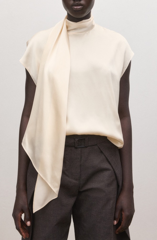 マンゴ レディース トップス シャツ シルク MANGO Tie Neck Silk Top ECRU エクリュ｜ReVida 店