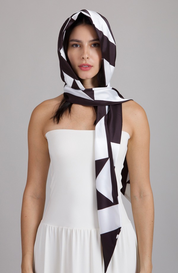 ユージニアキム レディース アクセサリー マフラー・ストール・スカーフ サテン Eugenia Kim Babs Geometric Satin Head Scarf BLACK/ WHITE ホワイト|ReVida 店