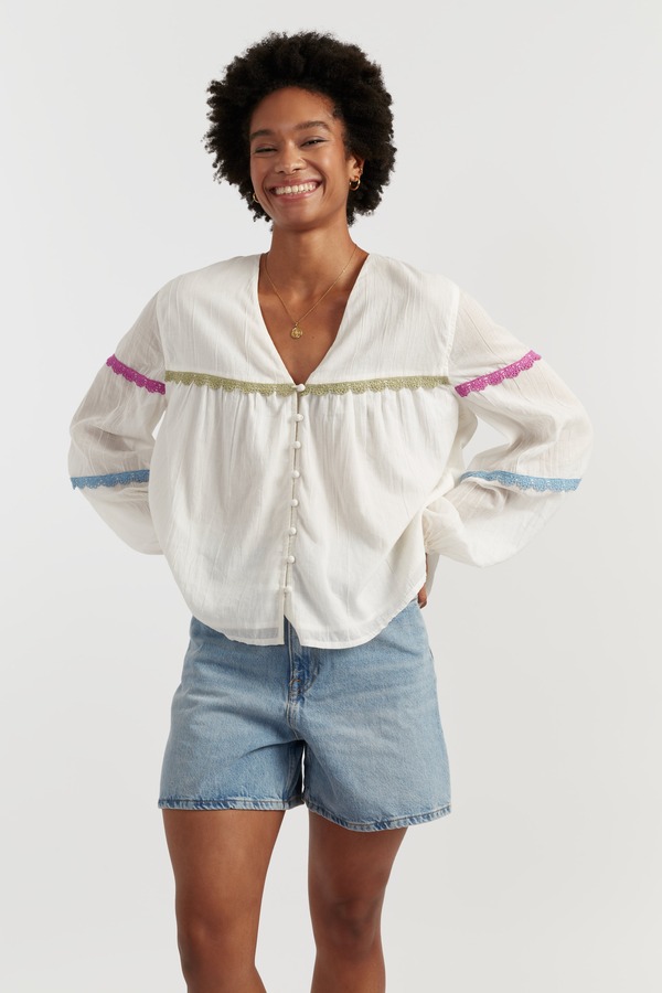 チンティアンドパーカー レディース トップス シャツ コットン ブラウス Chinti & Parker Cotton Rainbow Scallop Blouse Cream クリーム｜ReVida 店
