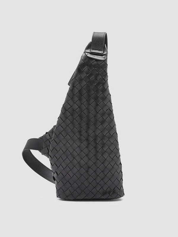 オフィチーネクリエイティブ メンズ バッグ Officine Creative Armor 05 Woven Clutch Black ブラック|ReVida 店