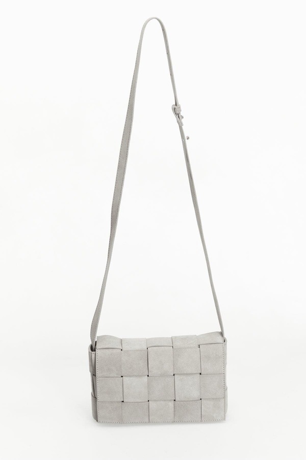 ファーニック UK レディース バッグ スエード FURNIQ UK Hoxton Woven Suede Handbag Beige ベージュ|ReVida 店