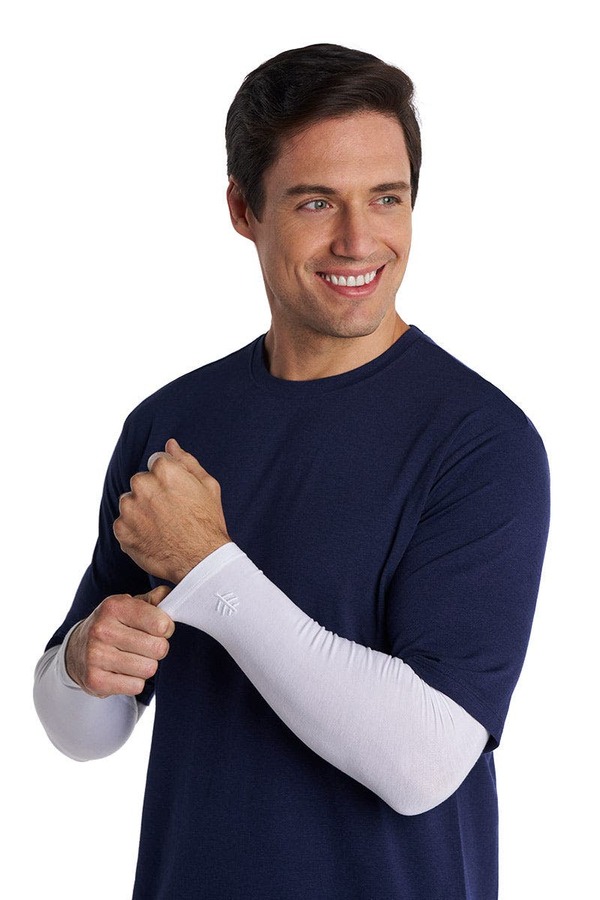 クーリバー メンズ アクセサリー 手袋 Coolibar Men's Navagio Sun Arm Sleeves UPF 50+ Sun Protection White ホワイト|ReVida 店