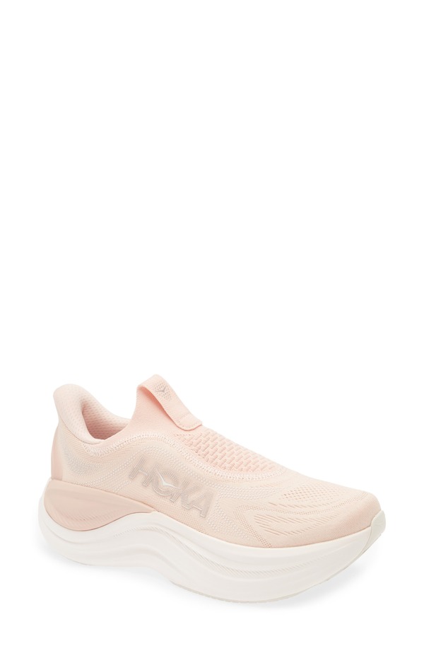 ホカオネオネ レディース シューズ スニーカー レース HOKA Skyward Laceless Recovery Sneakerose Latte / Rose Cream クリーム