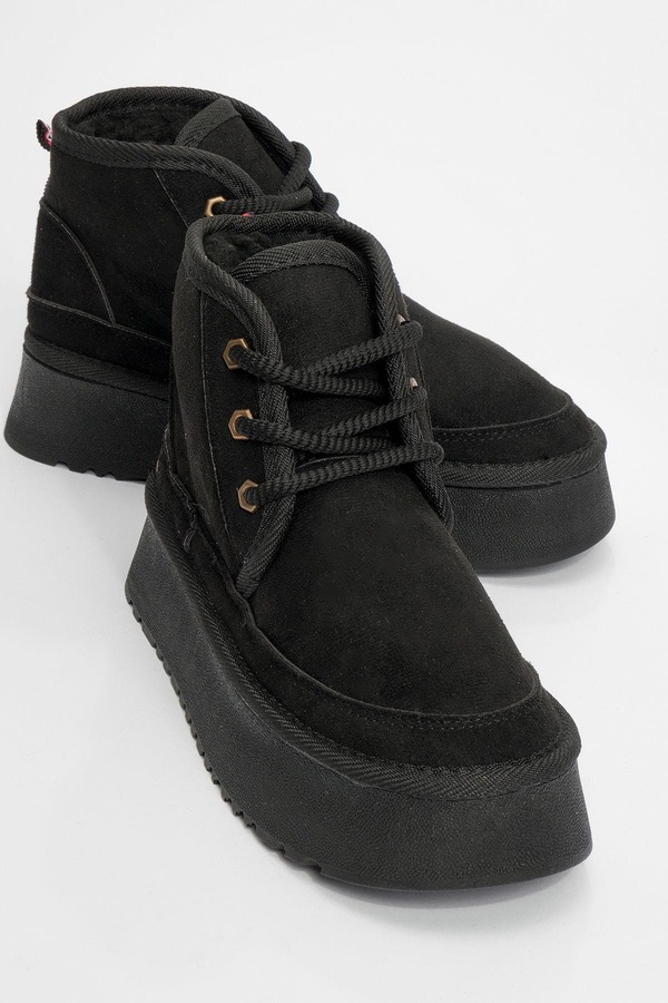 プロローグシューズ レディース ブーツ・レインブーツ Prologue Shoes Ovela Chunky Boot (Women) Black Suede Faux Leather ブラック|ReVida 店