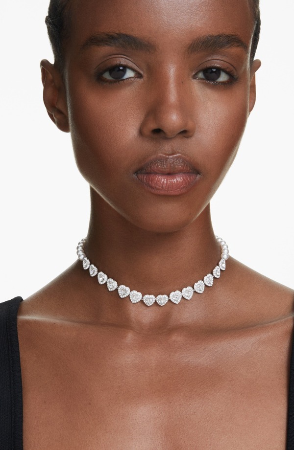 スワロフスキー レディース アクセサリー ネックレス・チョーカー レース Swarovski x Ariana Grande Angelicrystal Heart & Faux Pearl Choker Necklace WHITE/ SILVER ホワイト｜ReVida 店
