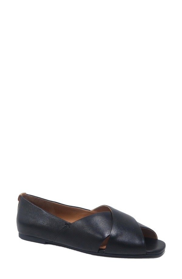 ジェントルソウルズ レディース シューズ パンプス Gentle Souls Whoebe Flat Black Leather 黒いこと