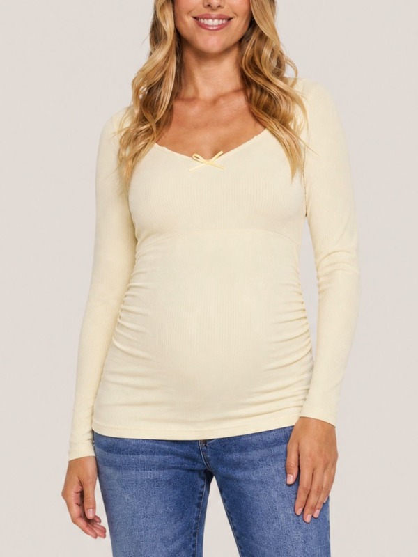 マザーフッドマタニティー レディース トップス シャツ ギャザー MOTHERHOOD MATERNITY Sweetheart Side-Ruched Long Sleeve Tee (Maternity) Soft Yellow イエロー｜ReVida 店 9,605円