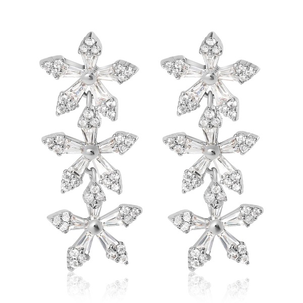 ジェシカシンプソン レディース アクセサリー ピアス・イヤリング Jessica Simpson Crystal Snowflake Drop Earring silver シルバー｜ReVida 店