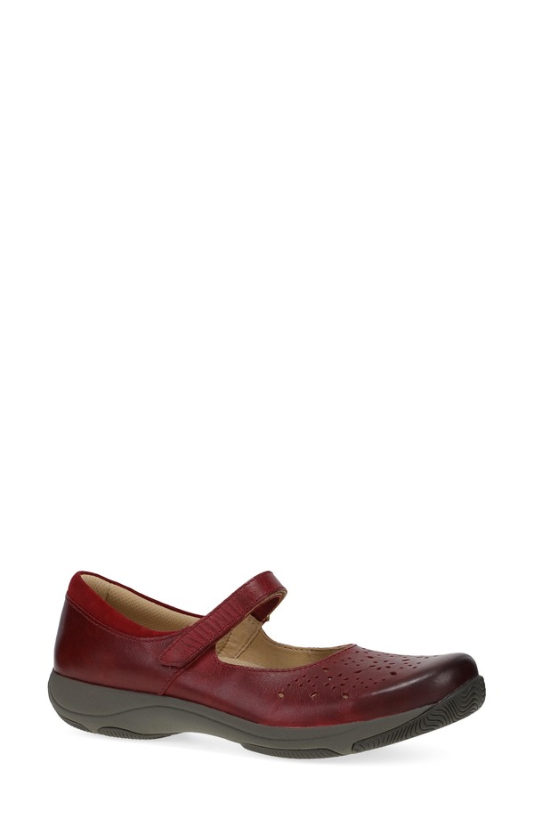 ダンスコ レディース シューズ パンプス Dansko Stacy Wide Mary Jane Flat Red Waxy Burnished レッド｜ReVida 店