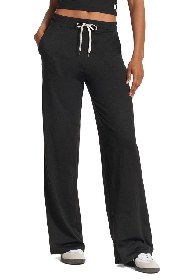 ビュオーリ レディース ボトムス レギンス ワイドレッグ パンツ スウェットパンツ Vuori Halo Essential Wideleg Sweatpants Black Heather ブラック｜ReVida 店