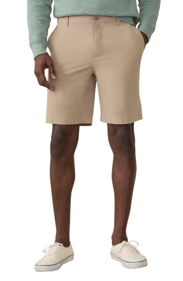 ファレティ メンズ ボトムス ハーフパンツ・ショーツ ショートパンツ Faherty All Day 2.0 9-Inch Waterepellent Shorts Khaki カーキ 24,600円