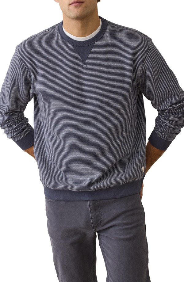 マリーン レイヤー メンズ アウター パーカー・スウェット クルーネック シャツ フリース Marine Layer Cloud 9 Fleece Relaxed Crewneck Sweatshirt Navy Mini Stripe ネイビー|ReVida 店