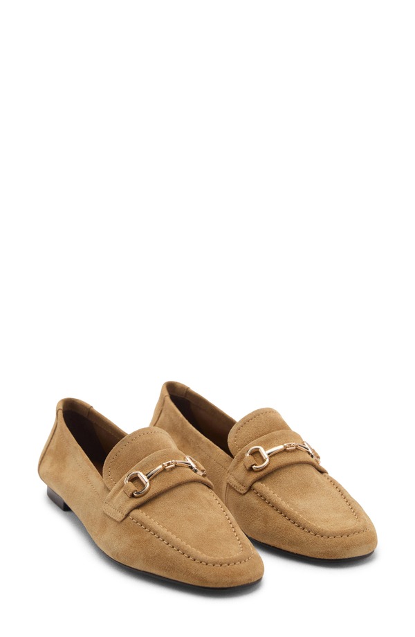 マンゴ レディース シューズ パンプス レザー MANGO Buckleather Moc-Toe Flatobacco Brown ブラウン｜ReVida 店