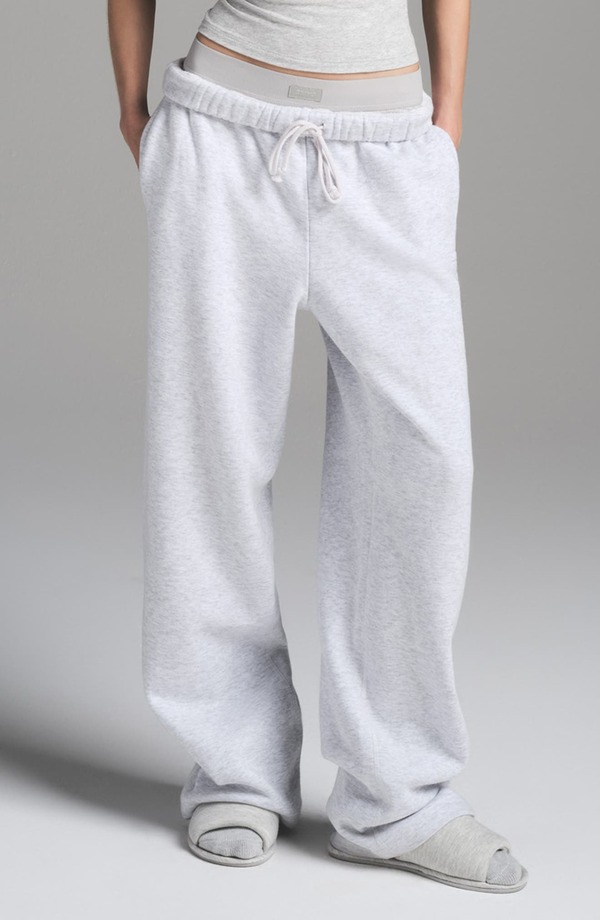 スキムズ レディース ボトムス デニムパンツ ストレート コットン フリース SKIMS Cotton Fleece Blend Classic Straight Leg Pants Light Heather Grey グレー